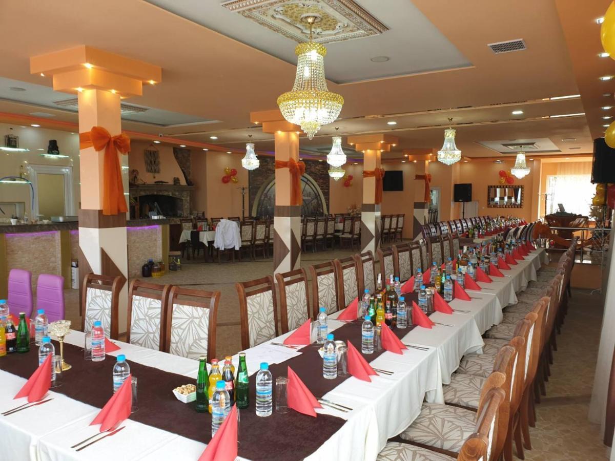 Safi Hotel Dospat Exterior foto