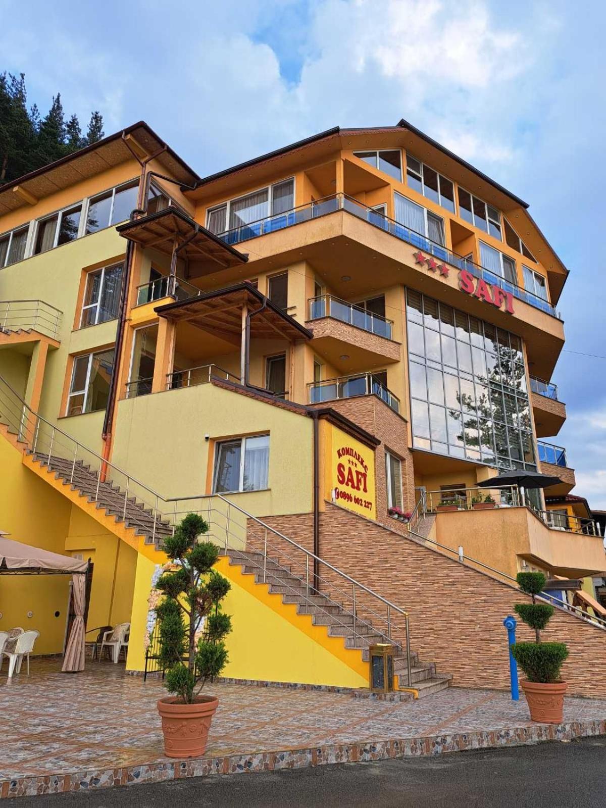 Safi Hotel Dospat Exterior foto